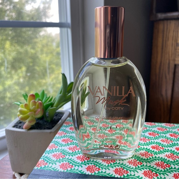 City Vanilla Musk Perfume 1.7oz. NEW in Box - Picture 6 of 7